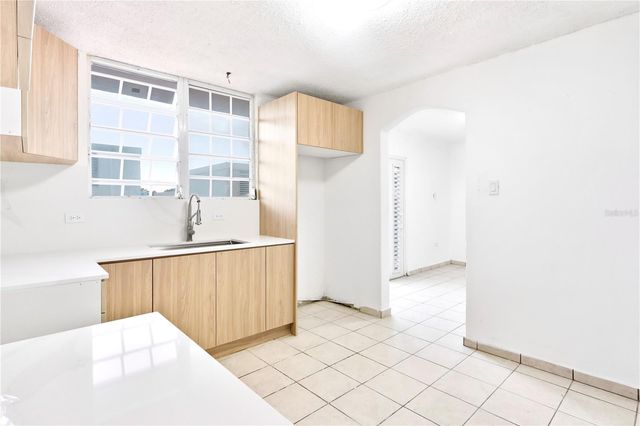 ESTANCIAS RIO HONDO K19 RIO BOTIJAS, Bayamon, PR 00961