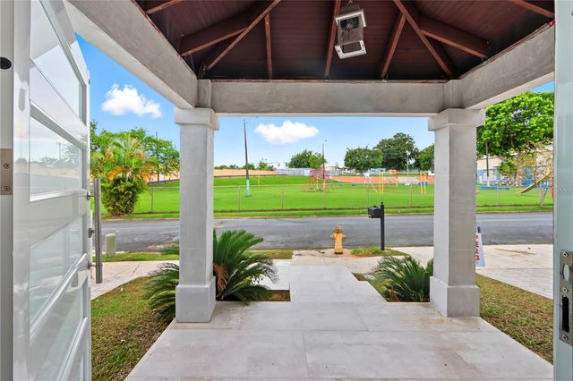 ESTANCIAS RIO HONDO K19 RIO BOTIJAS, Bayamon, PR 00961