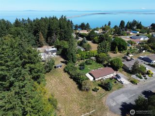 999 Bay View Street, Sequim, WA 98382