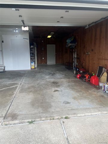 31822 Slumber Lane, Fraser, MI 48026