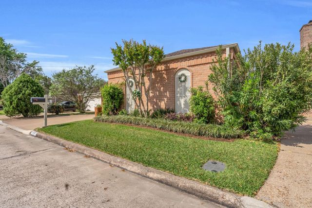 2206 Paso Rello Drive, Houston, TX 77077