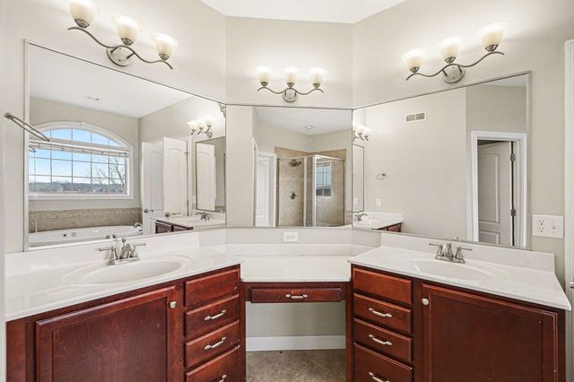 2370 Barnes Road, Williamstown, KY 41097