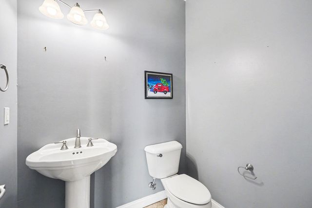 2370 Barnes Road, Williamstown, KY 41097