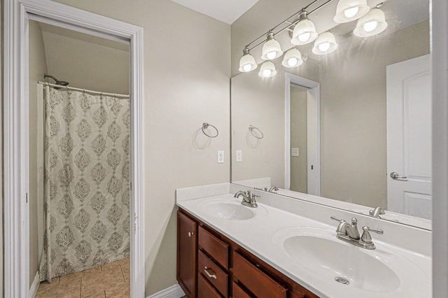 2370 Barnes Road, Williamstown, KY 41097