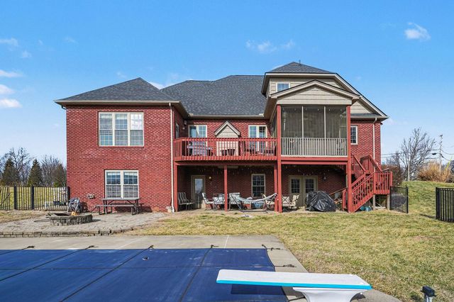 2370 Barnes Road, Williamstown, KY 41097