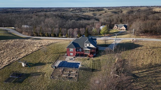 2370 Barnes Road, Williamstown, KY 41097