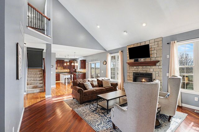 2370 Barnes Road, Williamstown, KY 41097