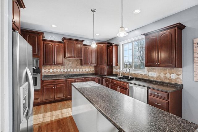 2370 Barnes Road, Williamstown, KY 41097