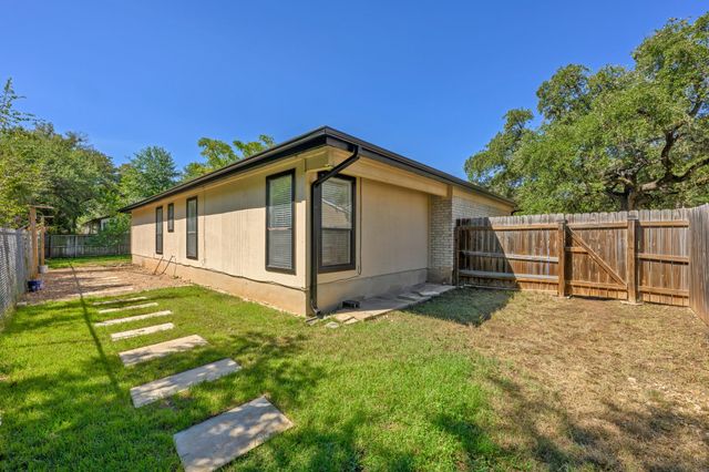 11805 Bell Ave B, Austin, TX 78759
