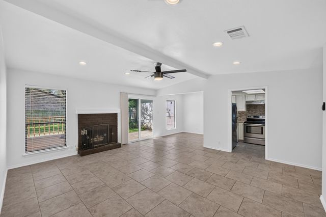 11805 Bell Ave B, Austin, TX 78759
