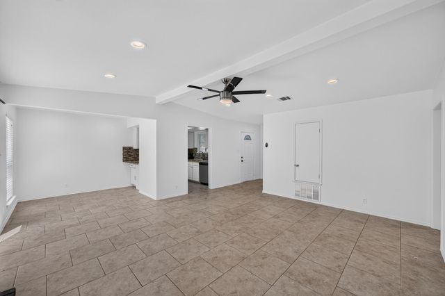11805 Bell Ave B, Austin, TX 78759