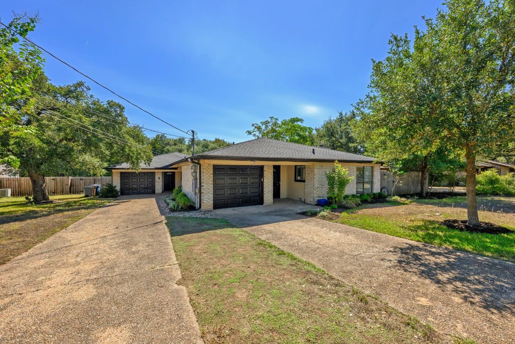 11805 Bell Ave B, Austin, TX 78759