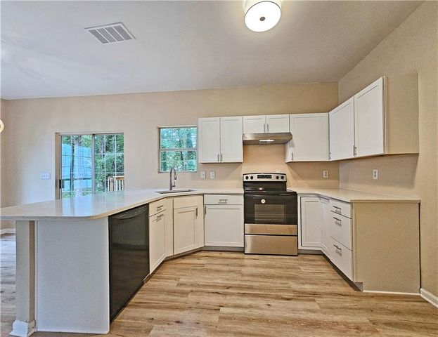 70 Cedar Valley NE Drive, Kennesaw, GA 30144