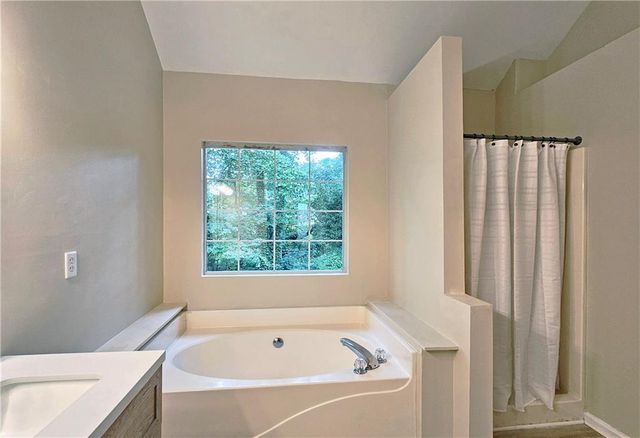 70 Cedar Valley NE Drive, Kennesaw, GA 30144