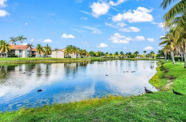 1495 Lake Crystal Dr H, West Palm Beach, FL 33411