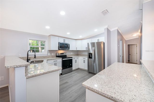 1116 CUPID AVENUE, Christmas, FL 32709