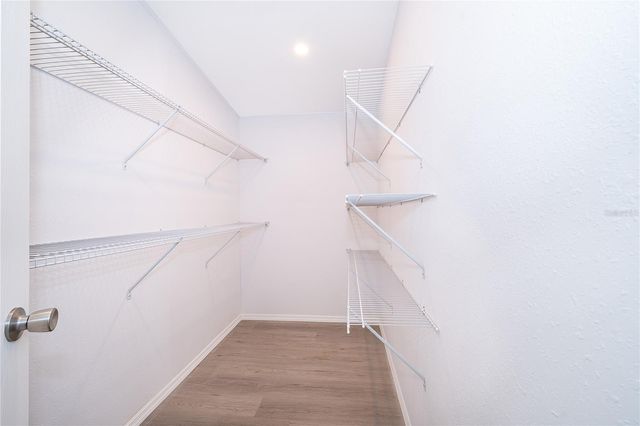 1116 CUPID AVENUE, Christmas, FL 32709