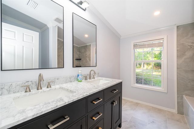 1116 CUPID AVENUE, Christmas, FL 32709