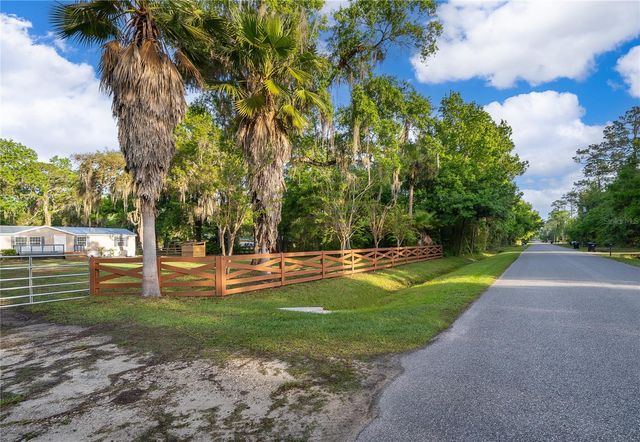 1116 CUPID AVENUE, Christmas, FL 32709