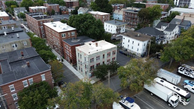 44 Pingree St 5, Salem, MA 01970