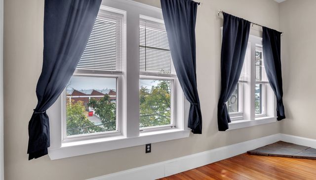 44 Pingree St 5, Salem, MA 01970