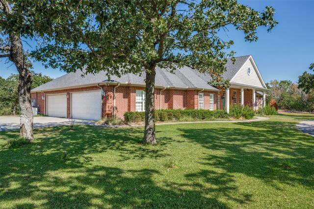 2080 County Road 2445, Decatur, TX 76234