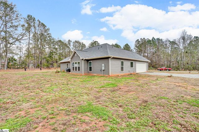 364 S Church Street, Cross Hill, SC 29332