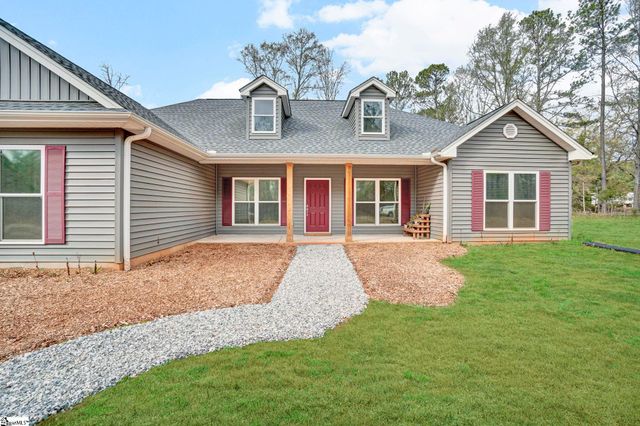 364 S Church Street, Cross Hill, SC 29332