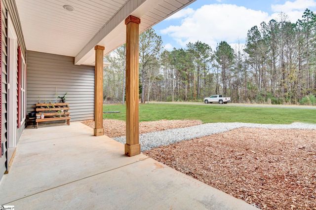 364 S Church Street, Cross Hill, SC 29332