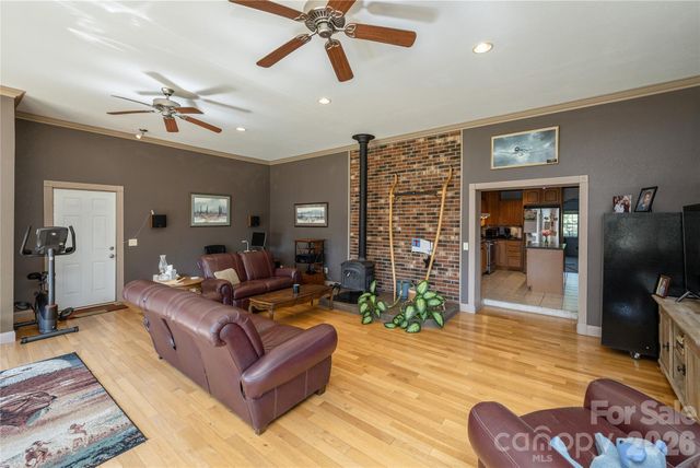 231 Allen Road, East Flat Rock, NC 28726