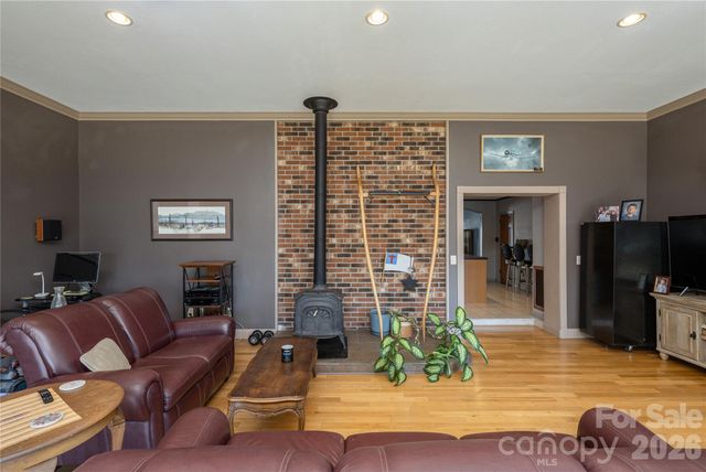231 Allen Road, East Flat Rock, NC 28726