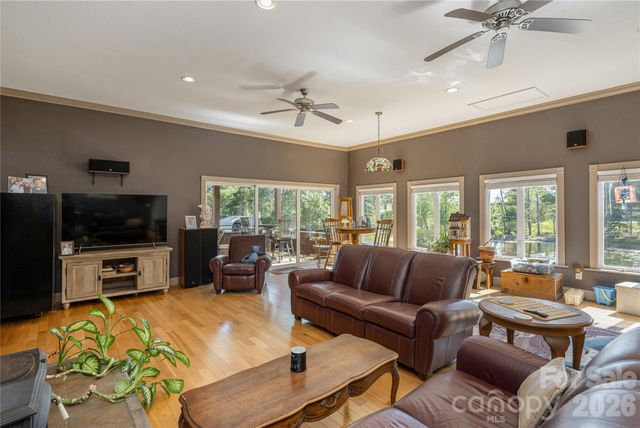 231 Allen Road, East Flat Rock, NC 28726