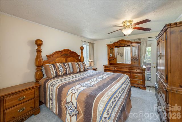 231 Allen Road, East Flat Rock, NC 28726