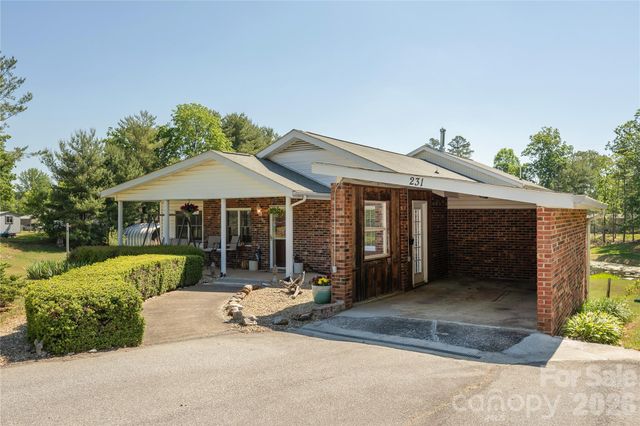 231 Allen Road, East Flat Rock, NC 28726