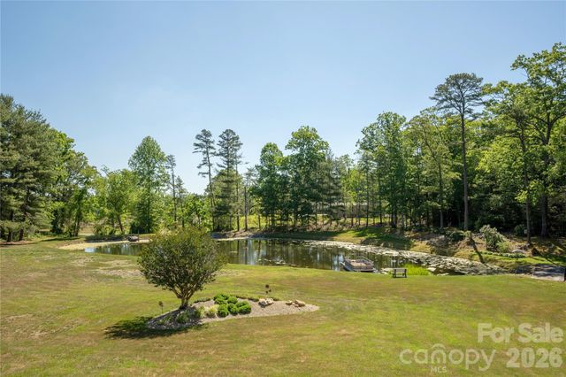 231 Allen Road, East Flat Rock, NC 28726