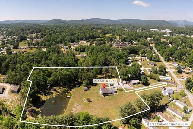 231 Allen Road, East Flat Rock, NC 28726