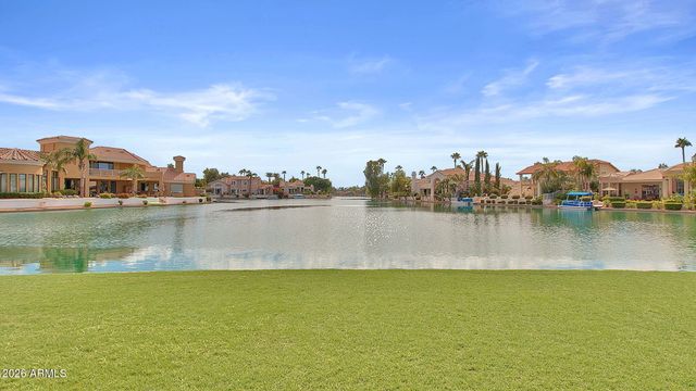 1334 W Sandpiper Drive, Gilbert, AZ 85233
