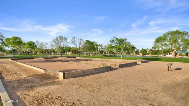 1334 W Sandpiper Drive, Gilbert, AZ 85233