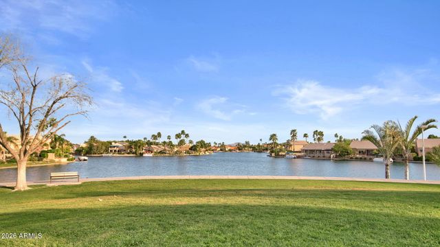 1334 W Sandpiper Drive, Gilbert, AZ 85233