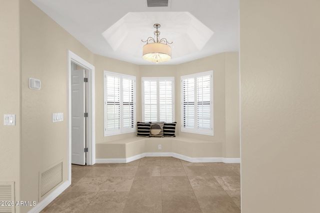 1334 W Sandpiper Drive, Gilbert, AZ 85233