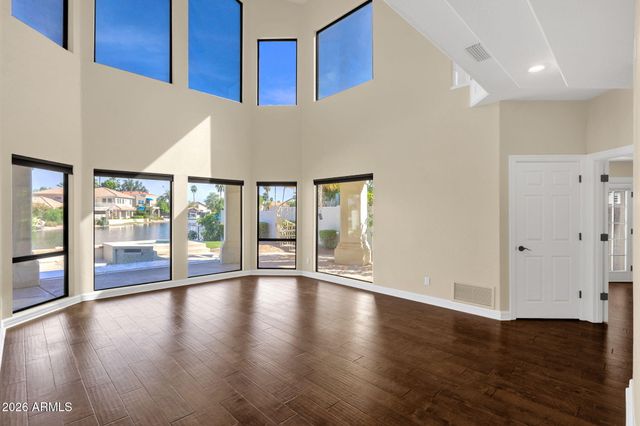 1334 W Sandpiper Drive, Gilbert, AZ 85233