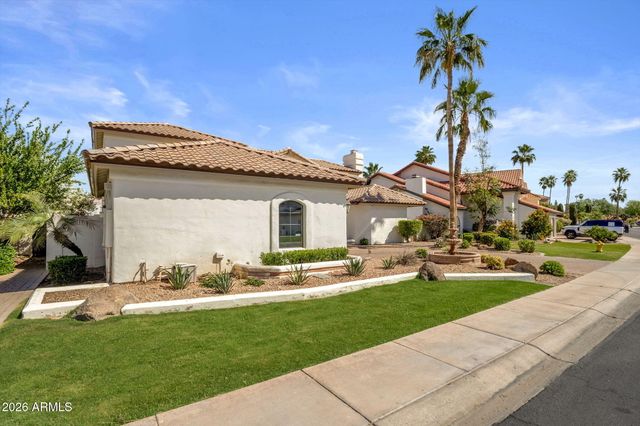 1334 W Sandpiper Drive, Gilbert, AZ 85233