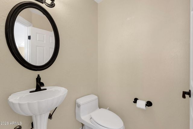 1334 W Sandpiper Drive, Gilbert, AZ 85233