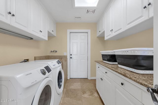 1334 W Sandpiper Drive, Gilbert, AZ 85233