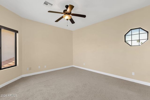 1334 W Sandpiper Drive, Gilbert, AZ 85233