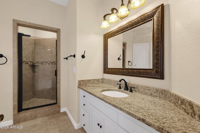 1334 W Sandpiper Drive, Gilbert, AZ 85233