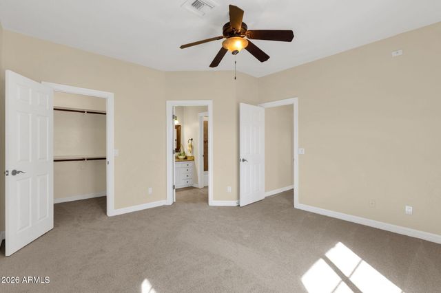 1334 W Sandpiper Drive, Gilbert, AZ 85233