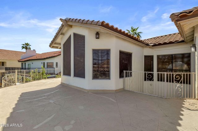 1334 W Sandpiper Drive, Gilbert, AZ 85233