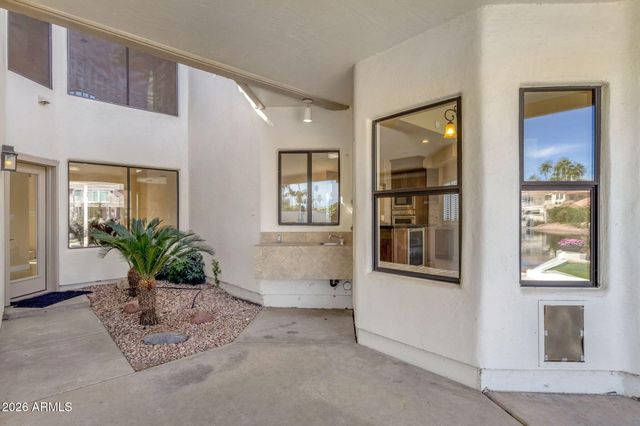 1334 W Sandpiper Drive, Gilbert, AZ 85233