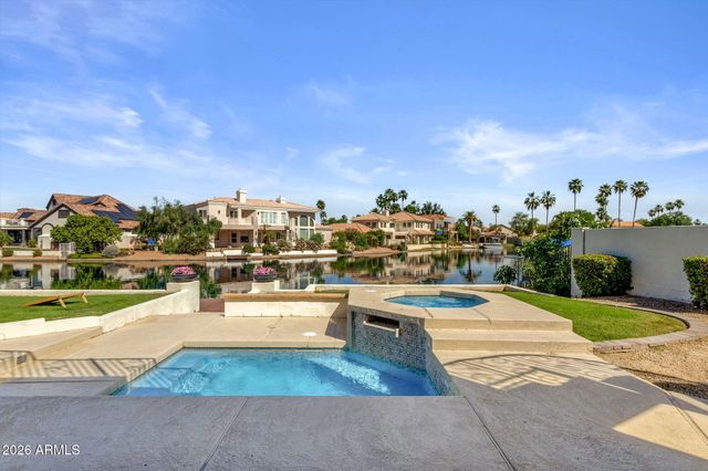 1334 W Sandpiper Drive, Gilbert, AZ 85233